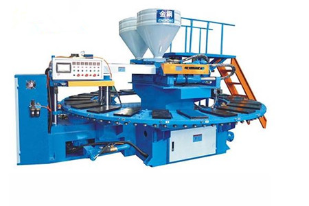 選擇混雙色注塑機廠家時應(yīng)該注意哪些問題呢？