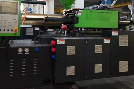 塑料注塑機(jī)的輔助設(shè)備有哪些？京瓊介紹！